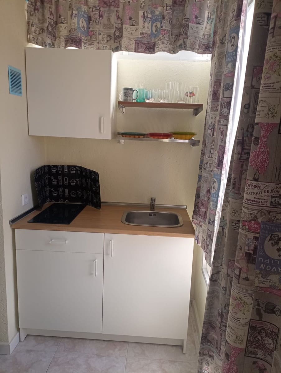 Studio for rent in Nerja with pool - € 550 (Ref: 8315957)