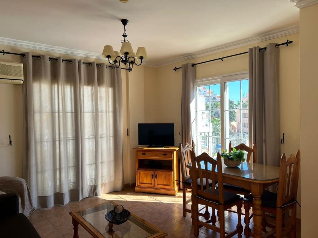 1 quarto Apartamento para arrendar em Nerja com garagem - 750 € (Ref: 8315960)