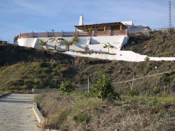 3 soveværelse Villa til leje i Frigiliana med swimmingpool - € 1.700 (Ref: 8315964)