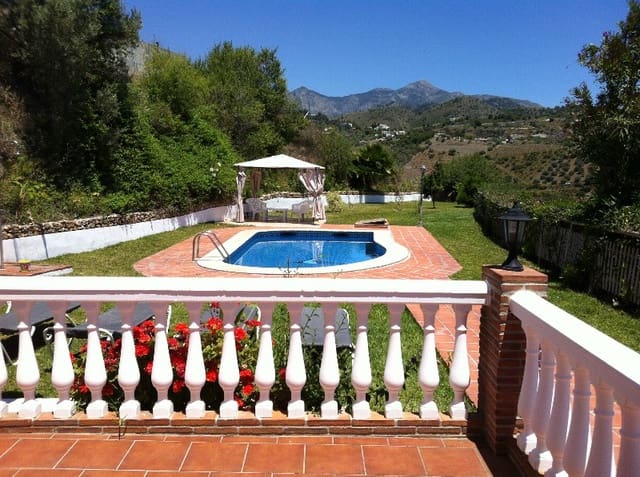 3 bedroom Villa for rent in Frigiliana with pool - € 1,700 (Ref: 8315964)