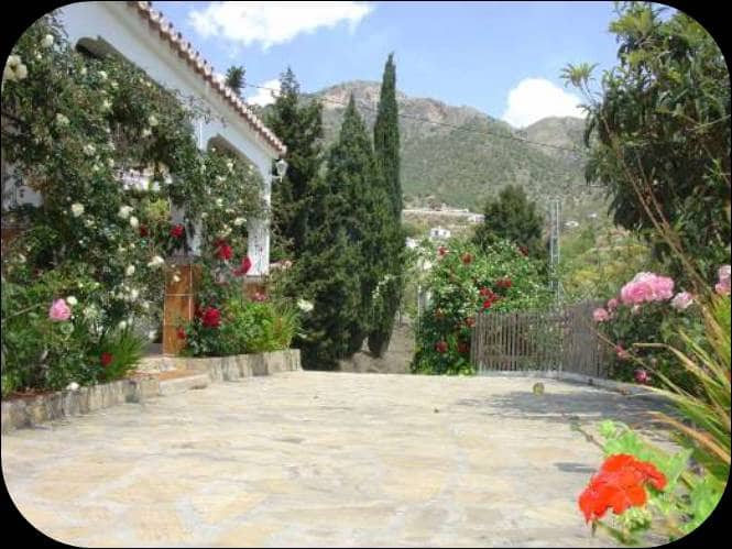 Finca/Casa Rural de 2 habitaciones en Frigiliana en alquiler con piscina garaje - 1.700 € (Ref: 8315966)