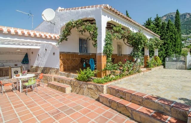 2 quarto Quinta/Casa Rural para arrendar em Frigiliana com piscina garagem - 1 700 € (Ref: 8315966)