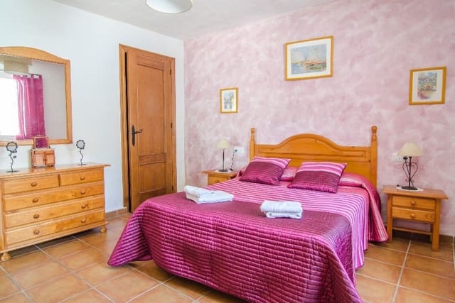 2 quarto Quinta/Casa Rural para arrendar em Frigiliana com piscina garagem - 1 700 € (Ref: 8315966)