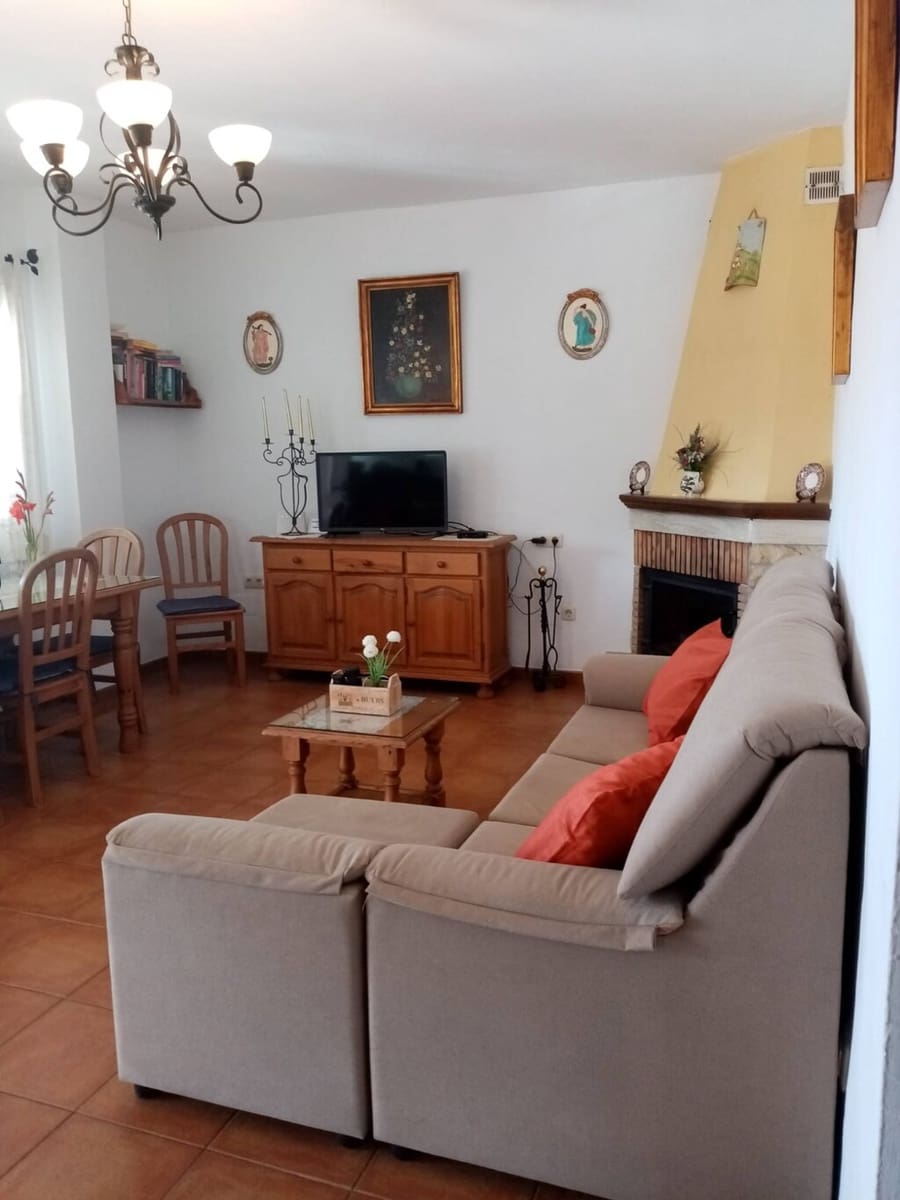 3 makuuhuone Maalaistalo vuokrattavana paikassa Frigiliana mukana uima-altaan - 1 100 € (Ref: 8315972)