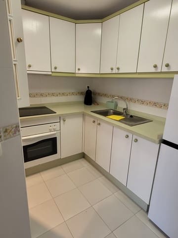 2 soverom Leilighet til leie i Torrox-Costa, Torrox med svømmebasseng - € 800 (Ref: 8315977)