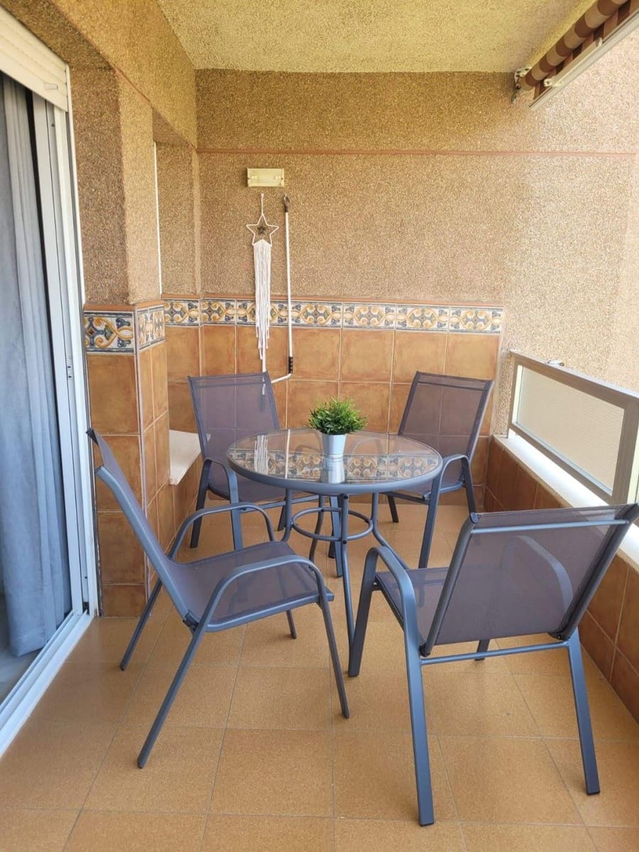 2 soveværelse Lejlighed til leje i Torrox-Costa med swimmingpool - € 800 (Ref: 8315977)