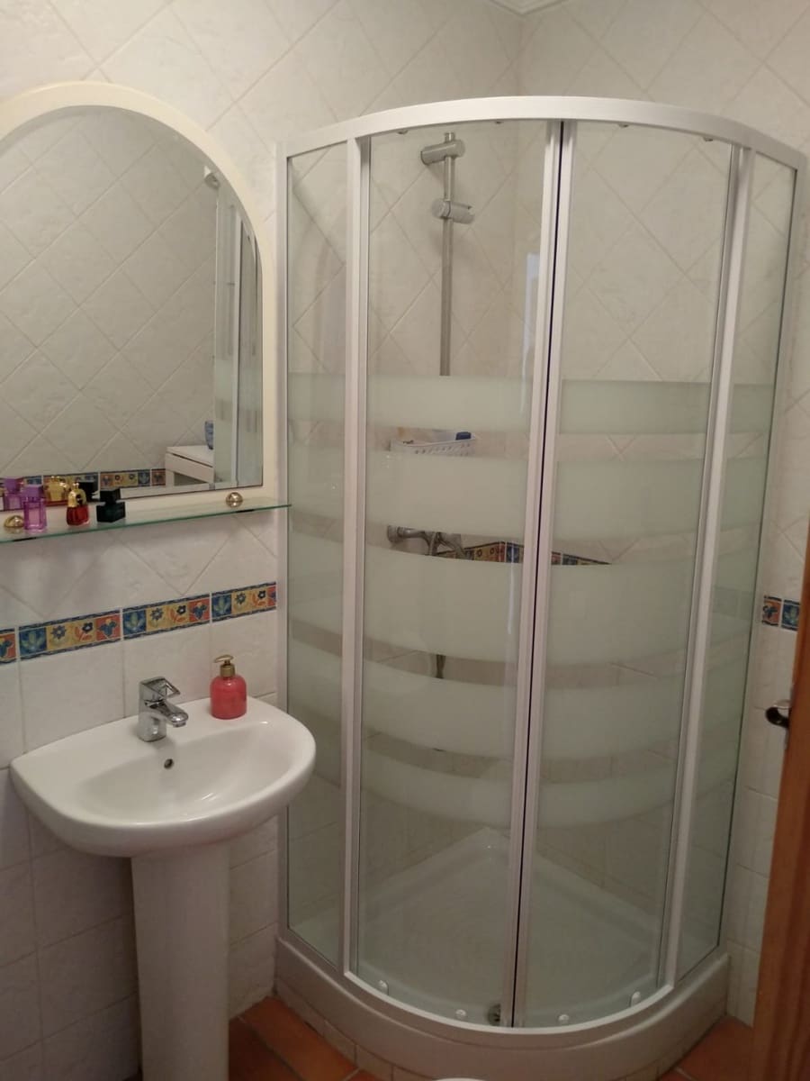 2 bedroom Apartment for rent in Frigiliana - € 950 (Ref: 8315978)