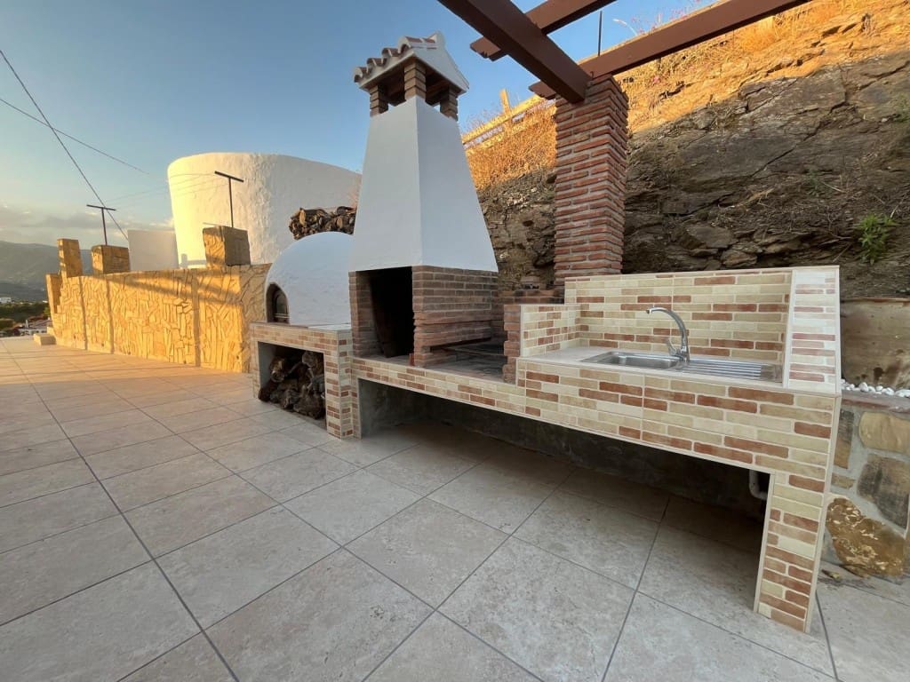 3 sovrum Finca/Hus på landet att hyra i Torrox med pool garage - 1 600 € (Ref: 8362225)