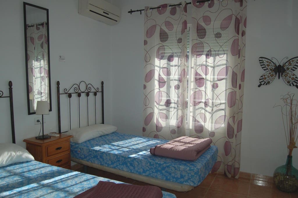 3 soverom Villa til leie i Frigiliana med svømmebasseng - € 1 300 (Ref: 8373478)