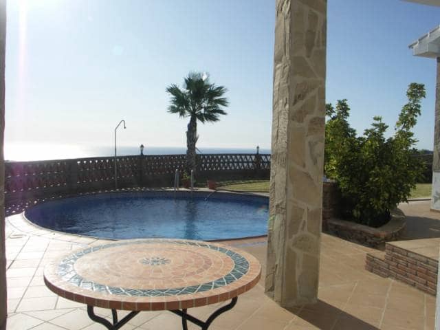 4 slaapkamer Villa te huur in Frigiliana met zwembad garage - € 2.600 (Ref: 8407000)