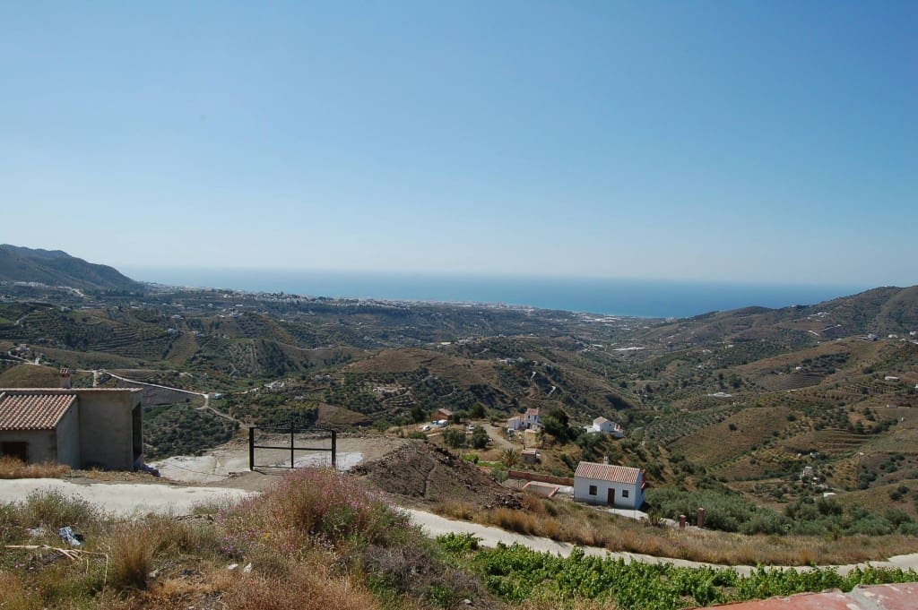 4 slaapkamer Villa te huur in Frigiliana met zwembad garage - € 2.600 (Ref: 8407000)