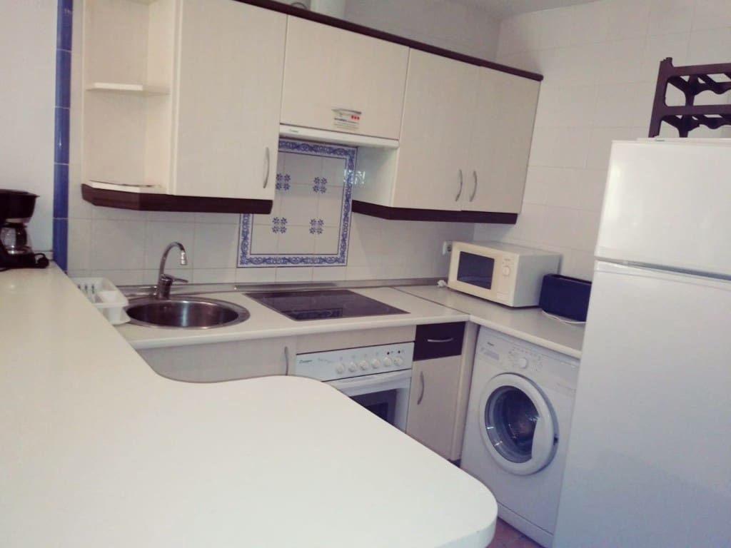 2 bedroom Apartment for rent in El Penoncillo with pool - € 650 (Ref: 8423032)