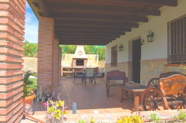 2 sypialnia Finka/Dom wiejski do wynajęcia w Nerja z basenem garażem - 1 200 € (Ref: 8423047)