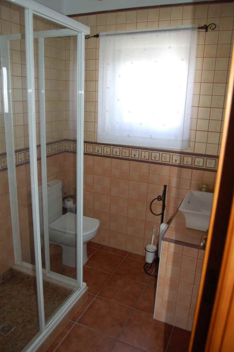 2 sovrum Finca/Hus på landet att hyra i Nerja med pool garage - 1 200 € (Ref: 8423047)