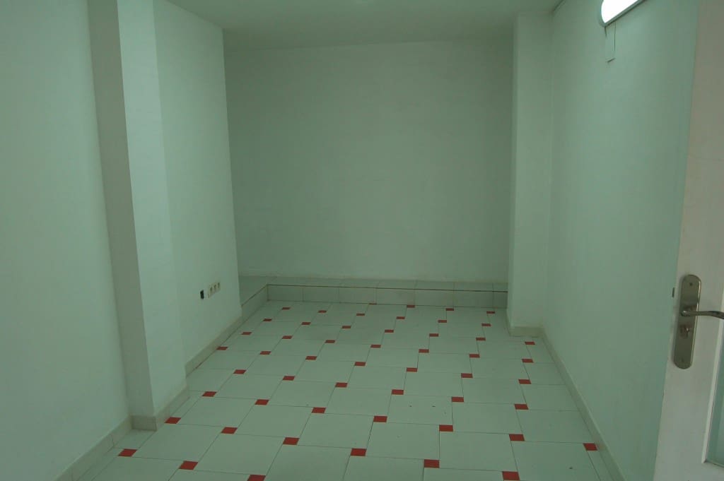 Biznes do wynajęcia w Nerja - 900 € (Ref: 8436948)