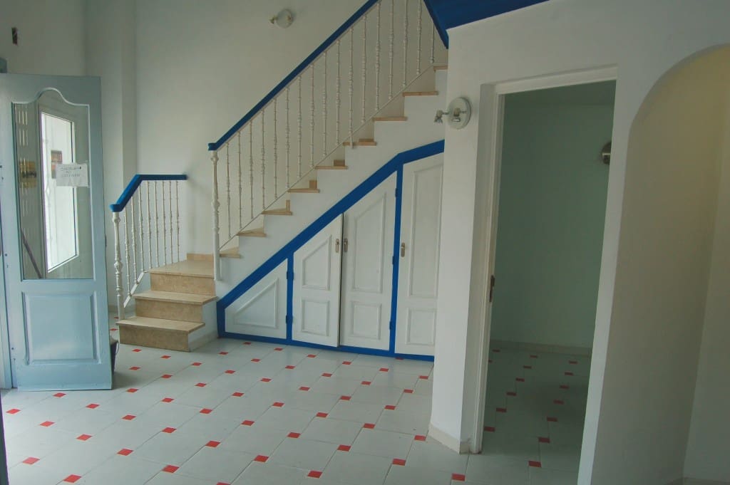 Biznes do wynajęcia w Nerja - 900 € (Ref: 8436948)