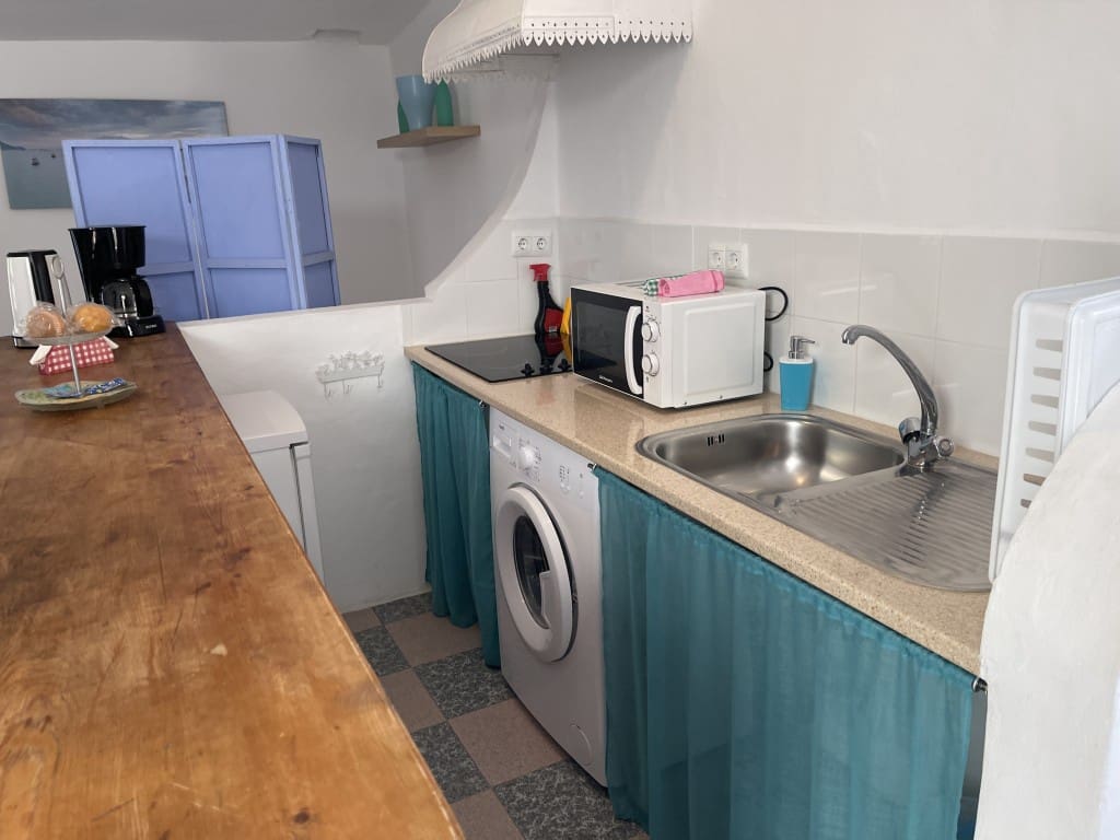 1 soveværelse Finca/Landehus til leje i Frigiliana med swimmingpool - € 990 (Ref: 8493454)