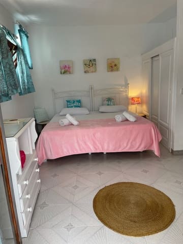 1 soveværelse Finca/Landehus til leje i Frigiliana med swimmingpool - € 990 (Ref: 8493454)