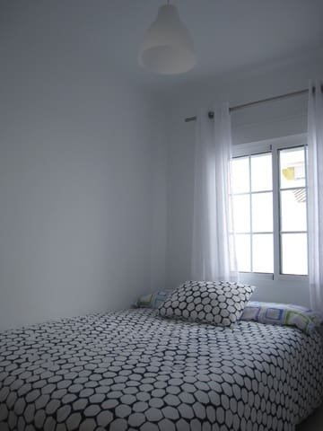 2 bedroom Townhouse for rent in Nerja - € 900 (Ref: 8549095)
