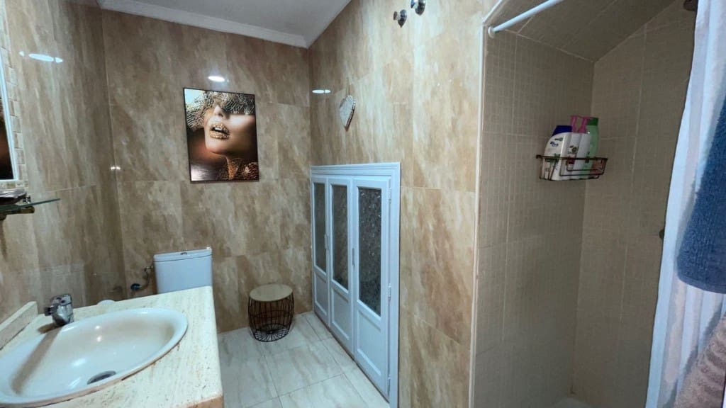 3 bedroom Townhouse for sale in Nerja with pool - € 340,000 (Ref: 8582132)