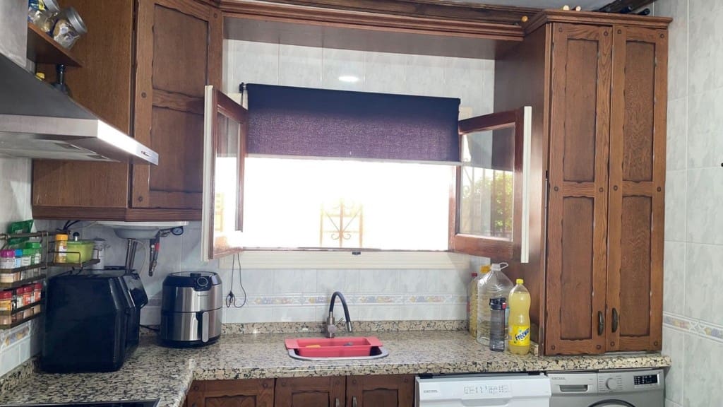 3 bedroom Townhouse for sale in Nerja with pool - € 340,000 (Ref: 8582132)