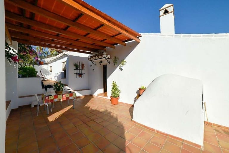 3 soveværelse Finca/Landehus til leje i Frigiliana med swimmingpool - € 950 (Ref: 8597173)