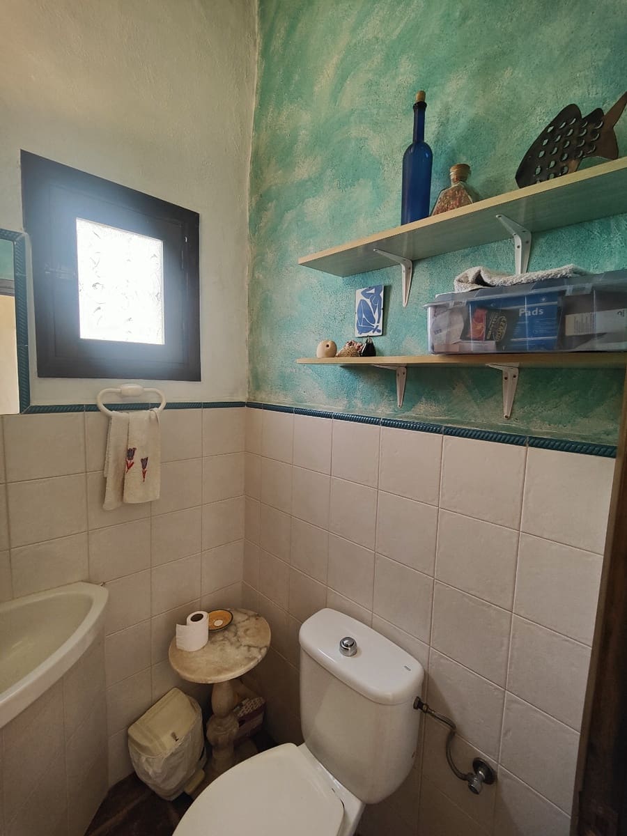 3 bedroom Villa for sale in Nerja with pool garage - € 370,000 (Ref: 8610369)