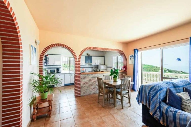 2 soveværelse Finca/Landehus til leje i Torrox med swimmingpool - € 1.100 (Ref: 8624799)