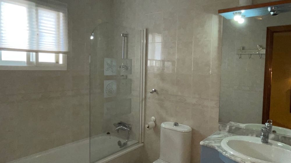 3 soveværelse Byhus til salg i Torrox-Costa med garage - € 360.000 (Ref: 8675535)