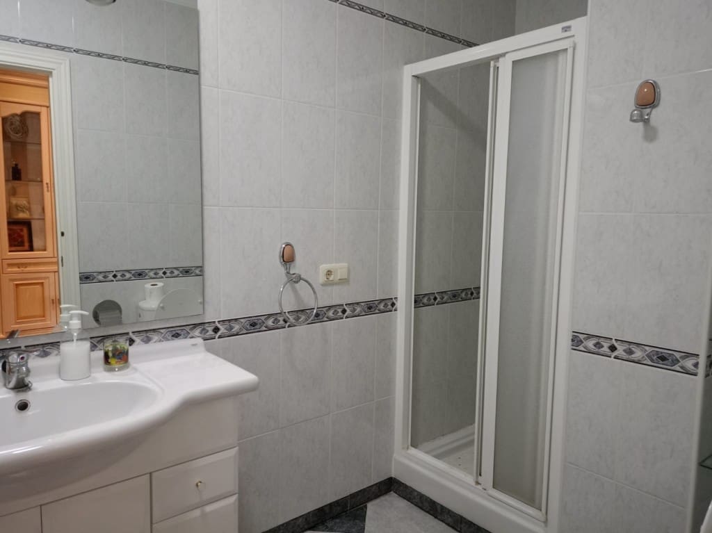 2 soverom Leilighet til salgs i Nerja - € 300 000 (Ref: 8723654)