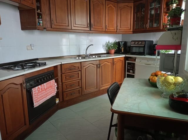 Apartamento de 3 habitaciones en Nerja en venta - 302.000 € (Ref: 8723655)