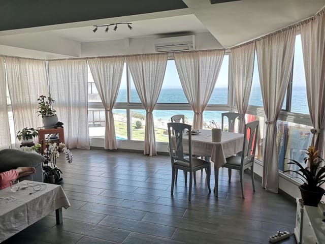 Apartamento de 2 habitaciones en Torrox-Costa, Torrox en venta con piscina - 259.000 € (Ref: 8755198)