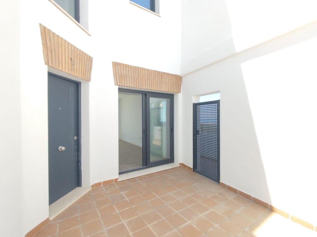 2 soveværelse Byhus til salg i El Penoncillo med swimmingpool garage - € 318.000 (Ref: 8809233)