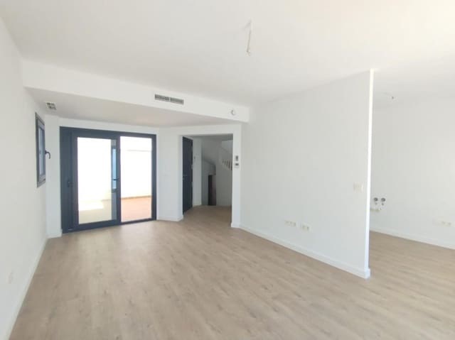 2 soveværelse Byhus til salg i El Peñoncillo, Torrox med swimmingpool garage - € 318.000 (Ref: 8809233)