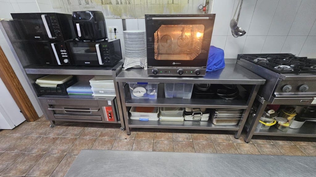 Restaurant/Bar til salgs i Nerja - € 150 000 (Ref: 8932261)