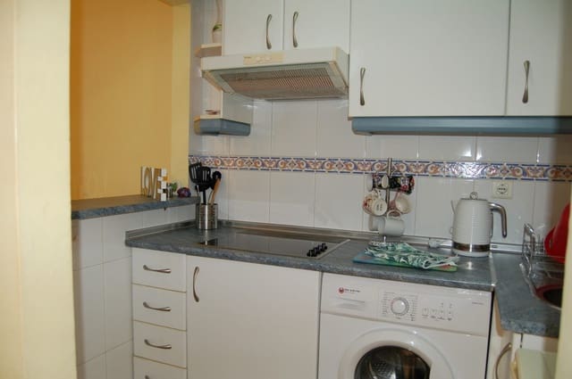 2 Zimmer Apartment zu verkaufen in Nerja - 285.000 € (Ref: 8936661)