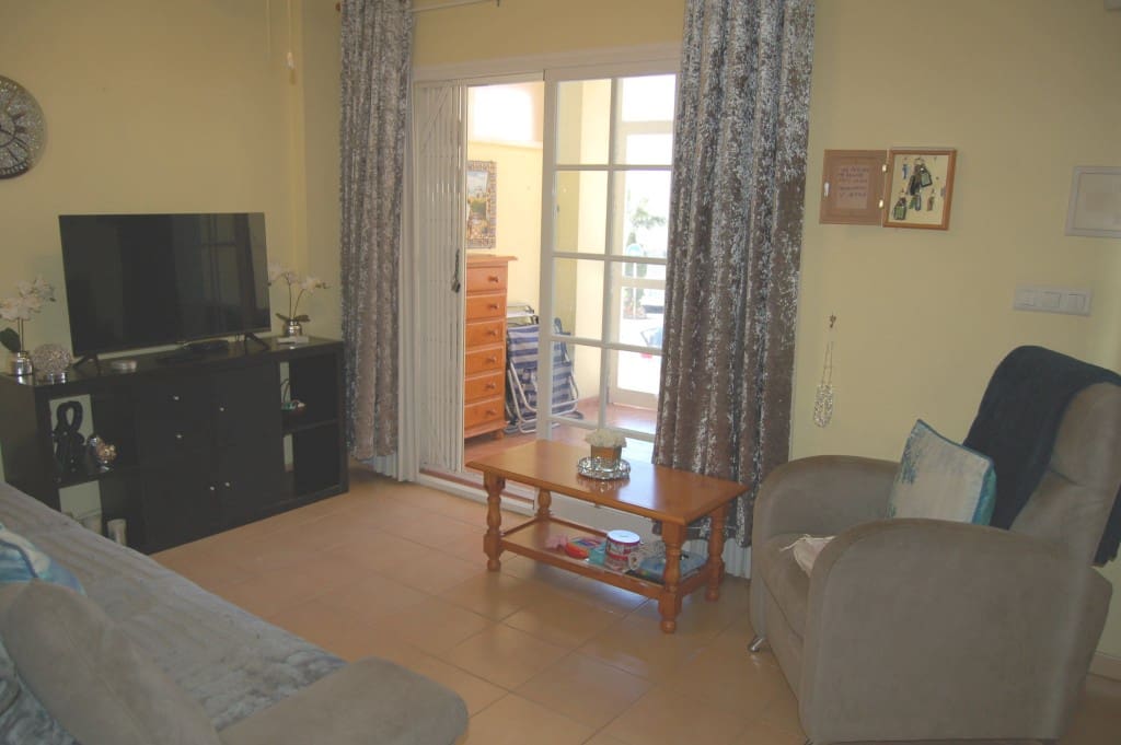 2 bedroom Apartment for sale in Nerja - € 285,000 (Ref: 8936661)