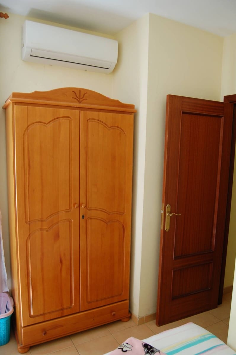 2 bedroom Apartment for sale in Nerja - € 285,000 (Ref: 8936661)