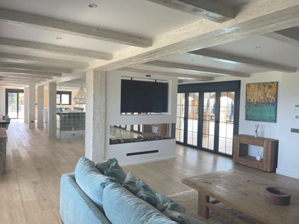 6 soveværelse Villa til salg i Coin med swimmingpool garage - € 2.875.000 (Ref: 8950130)