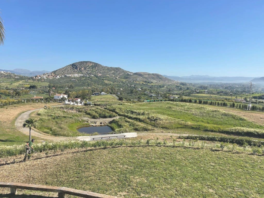 6 soveværelse Villa til salg i Coin med swimmingpool garage - € 2.875.000 (Ref: 8950130)