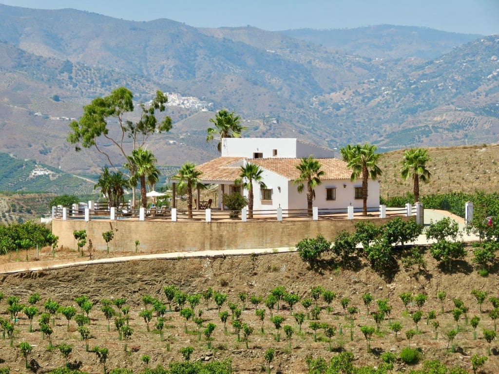 3 soveværelse Villa til leje i Triana med swimmingpool garage - € 2.600 (Ref: 8976022)