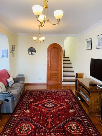 2 makuuhuone Omakotitalo myytävänä paikassa Nerja mukana uima-altaan - 359 000 € (Ref: 9029218)