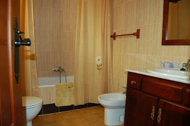 3 sypialnia Dom do wynajęcia w Nerja z basenem - 1 150 € (Ref: 9042107)