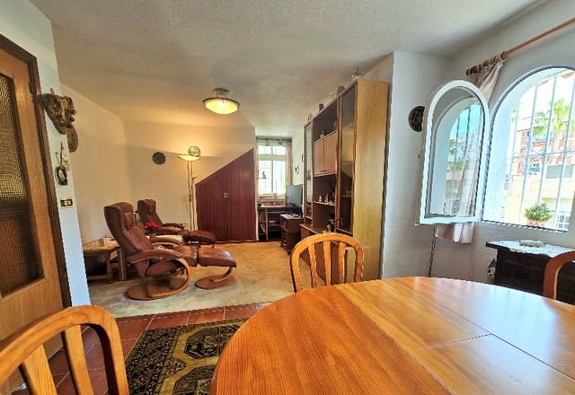 3 bedroom Apartment for sale in Torrox-Costa, Torrox with pool - € 319,900 (Ref: 9042108)