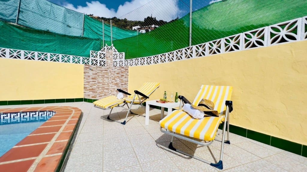 2 soverom Finca/Herregård til salgs i Torrox med svømmebasseng - € 260 000 (Ref: 9057452)