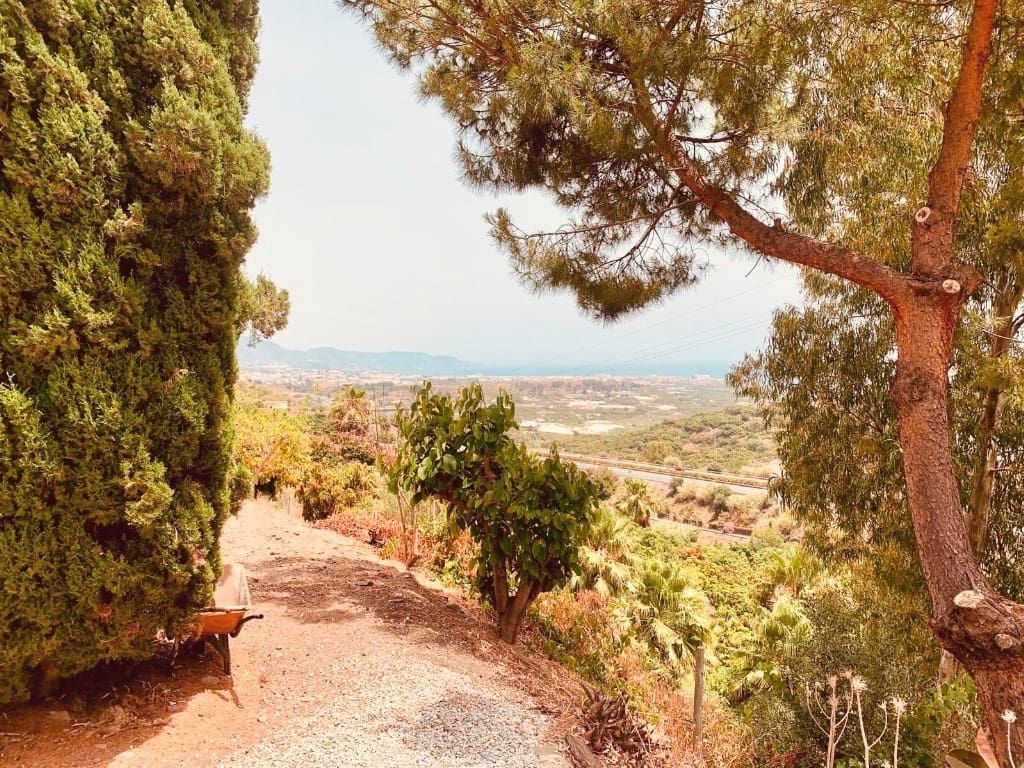 3 makuuhuone Maalaistalo myytävänä paikassa Torrox mukana uima-altaan 
autotalli - 425 000 € (Ref: 9062231)