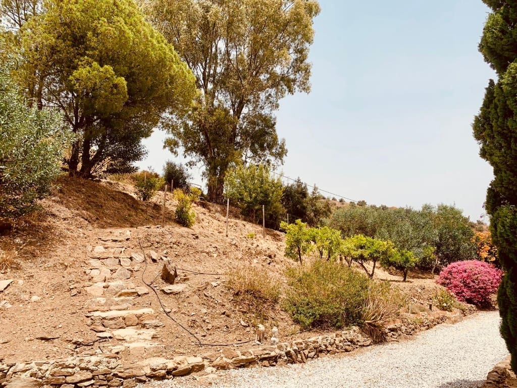 3 makuuhuone Maalaistalo myytävänä paikassa Torrox mukana uima-altaan 
autotalli - 425 000 € (Ref: 9062231)