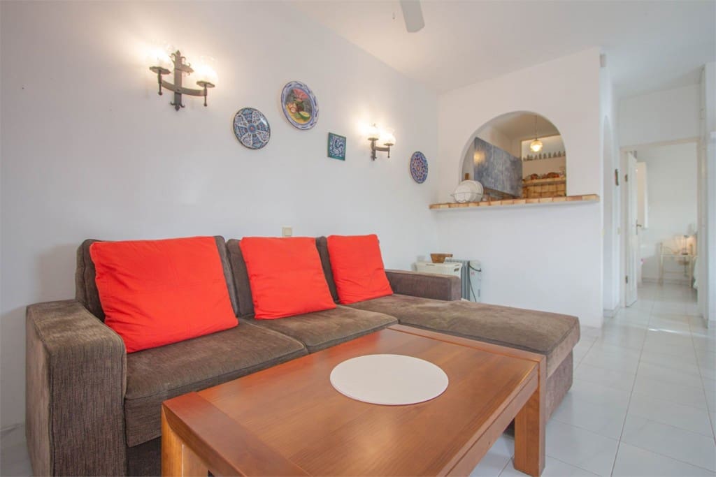 3 bedroom Villa for sale in Nerja with pool garage - € 695,000 (Ref: 9065044)