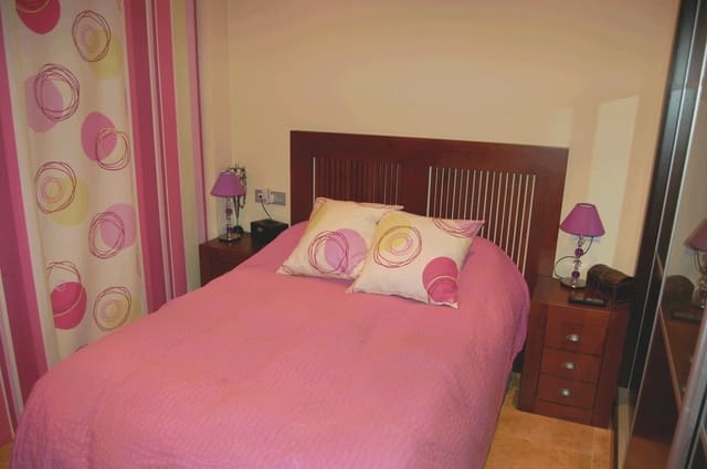 2 bedroom Apartment for rent in Nerja - € 1,300 (Ref: 9065045)
