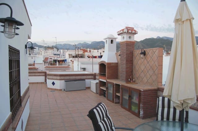 2 bedroom Apartment for rent in Nerja - € 1,300 (Ref: 9065045)
